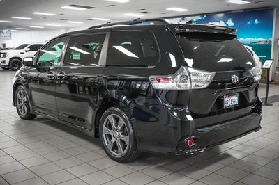 2020 Toyota Sienna SE Premium