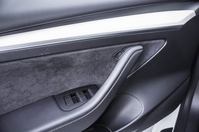 2023 Tesla Model 3 RWD