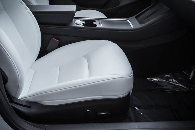 2023 Tesla Model 3 RWD