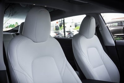 2023 Tesla Model 3 RWD