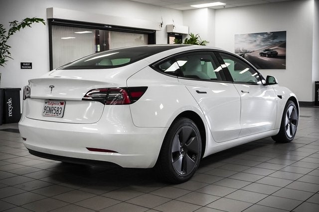2023 Tesla Model 3 RWD