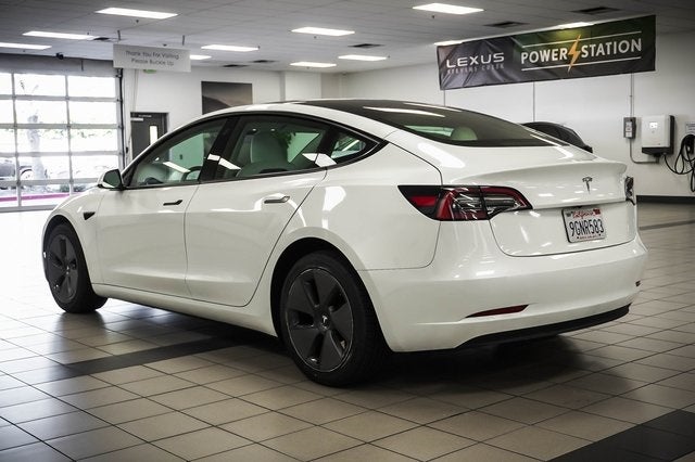 2023 Tesla Model 3 RWD