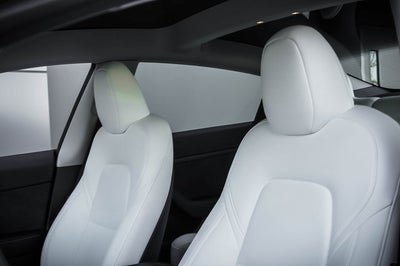 2023 Tesla Model 3 RWD