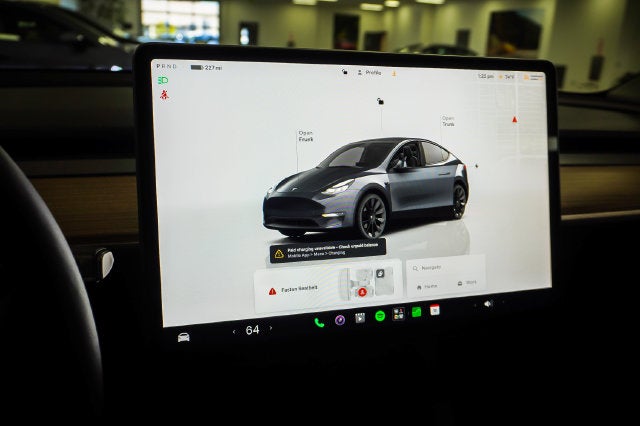 2023 Tesla Model Y Long Range