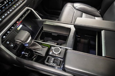 2024 Toyota Sequoia Platinum