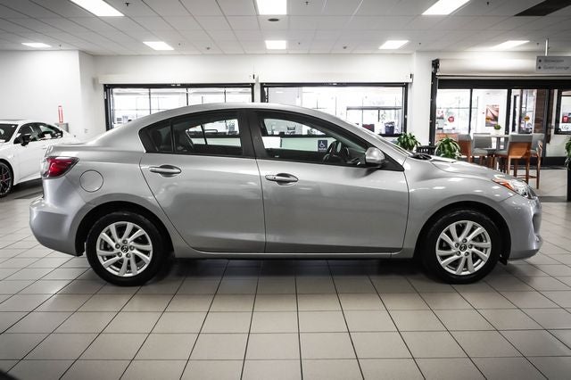 2013 Mazda Mazda3 i Touring