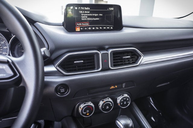2017 Mazda Mazda CX-5 Sport