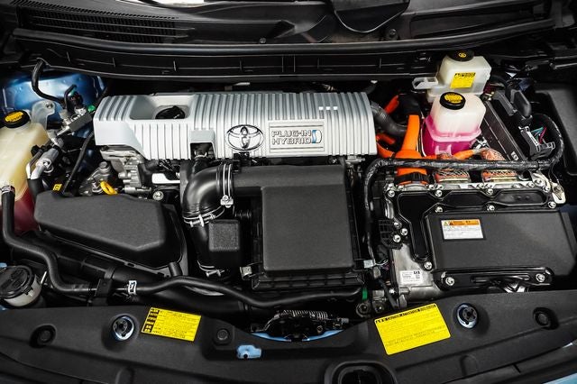 2013 Toyota Prius Plug-in 5dr HB (Natl)