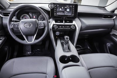 2022 Toyota Venza LE