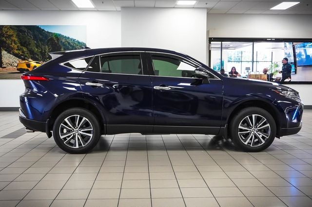 2022 Toyota Venza LE