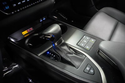 2024 Lexus UX 250h F SPORT Design