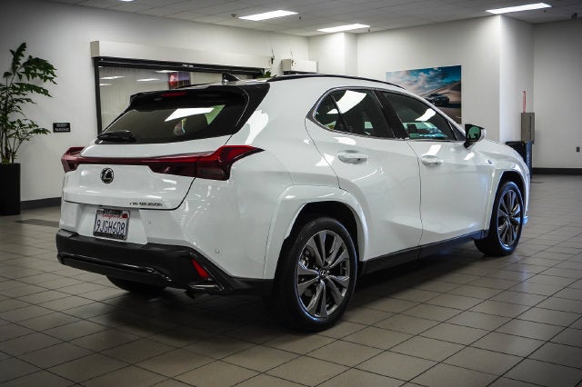 2024 Lexus UX 250h F SPORT Design