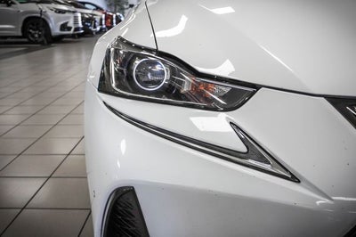 2019 Lexus IS 300
