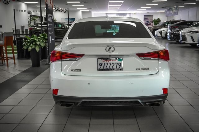 2019 Lexus IS 300