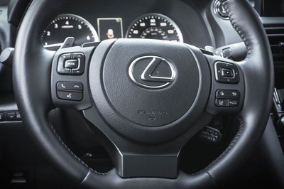 2025 Lexus IS 300