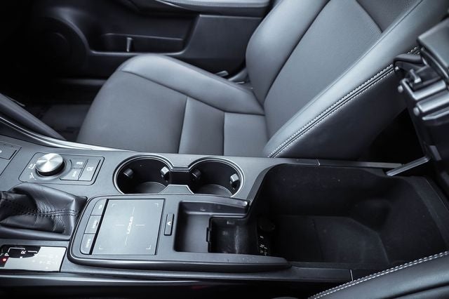 2025 Lexus IS 300