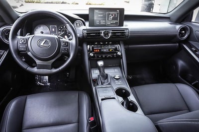 2025 Lexus IS 300