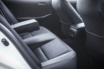 2025 Lexus IS 300