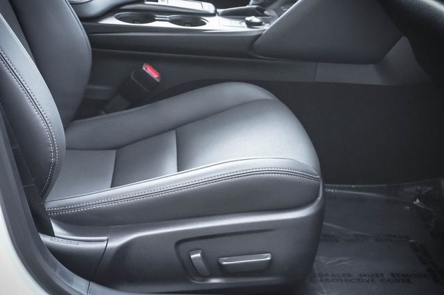2025 Lexus IS 300