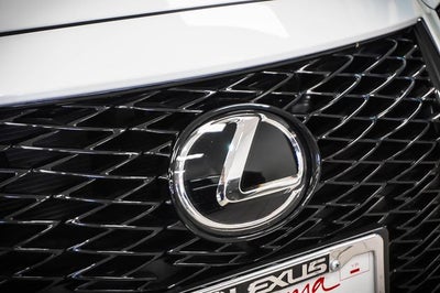 2025 Lexus IS 300