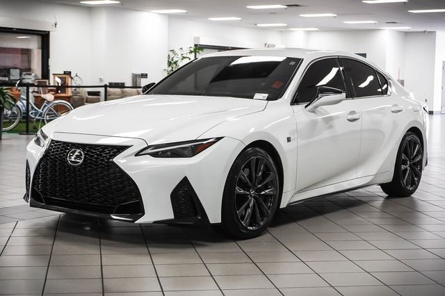2024 Lexus IS 300 SPORT DESIGN