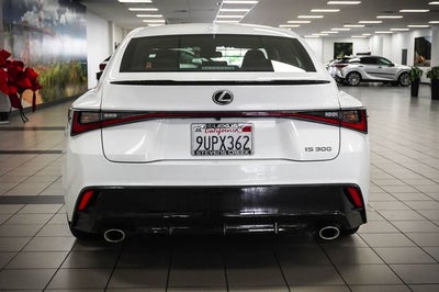 2025 Lexus IS 300 F SPORT DESIGN