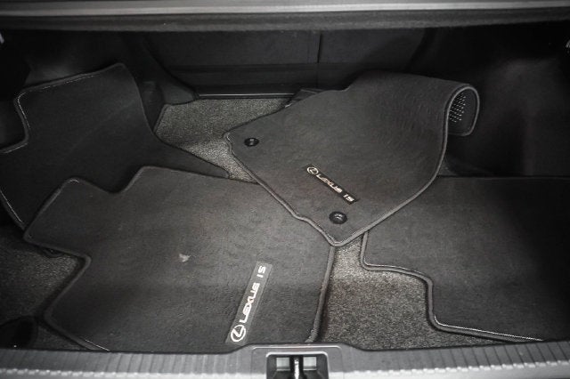 2025 Lexus IS 300 F SPORT DESIGN