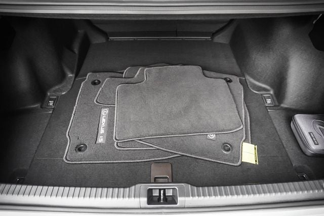 2025 Lexus IS 300 F SPORT DESING