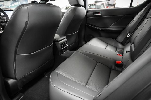 2026 Lexus IS 350 F SPORT Design