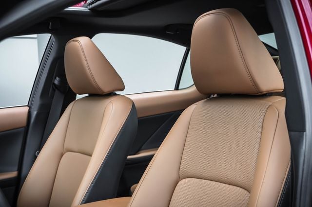 2024 Lexus IS 300