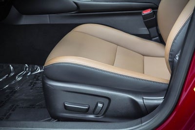 2024 Lexus IS 300