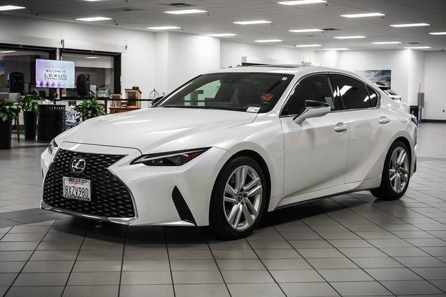 2021 Lexus IS 300