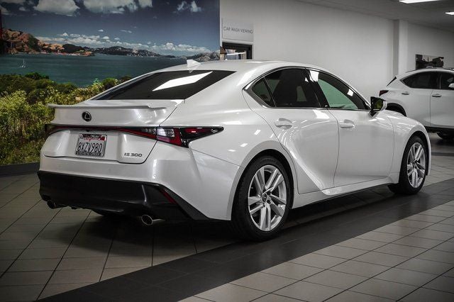 2021 Lexus IS 300