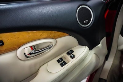 2005 Lexus SC 430