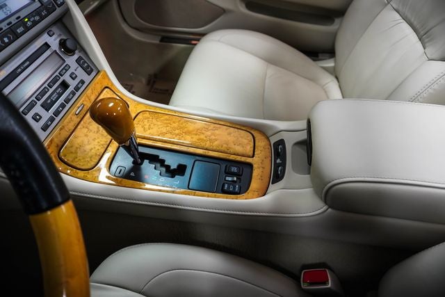 2005 Lexus SC 430