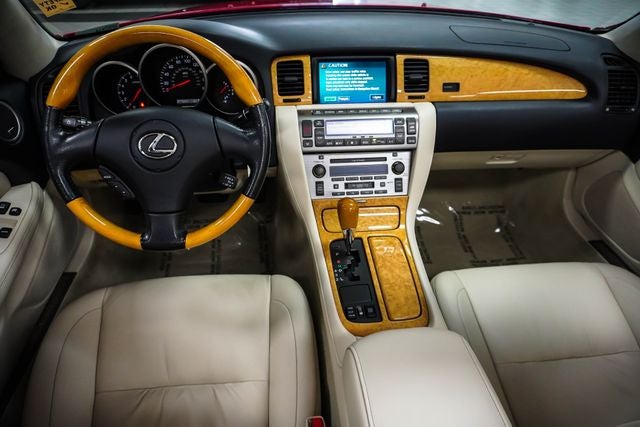 2005 Lexus SC 430