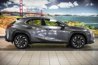 2022 Lexus UX 200