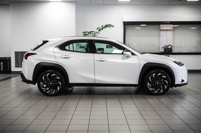 2024 Lexus UX 250h