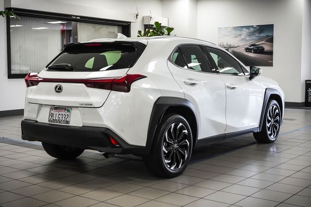 2024 Lexus UX 250h