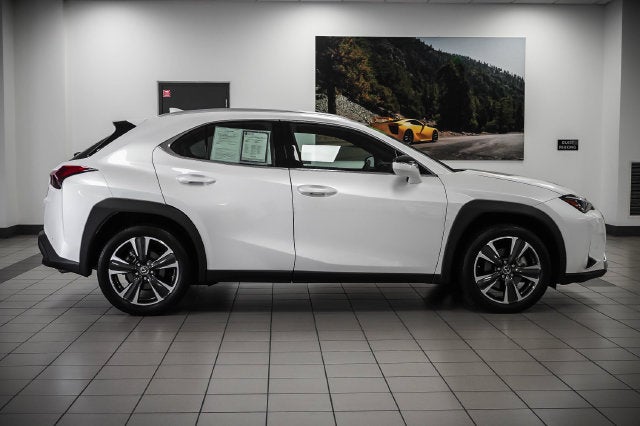 2024 Lexus UX 250h