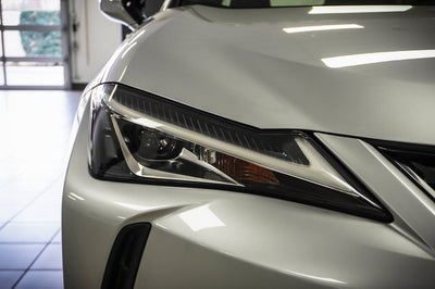 2019 Lexus UX 200