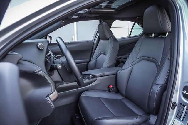2025 Lexus UX 300h