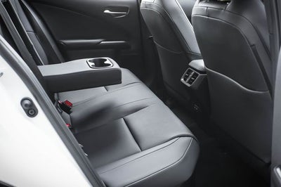 2025 Lexus UX 300h