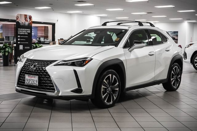 2025 Lexus UX 300h