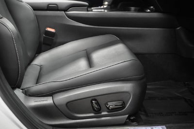 2025 Lexus UX 300h Premium