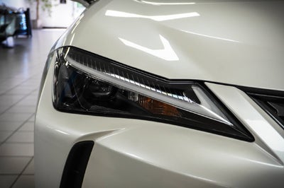 2025 Lexus UX 300h Premium
