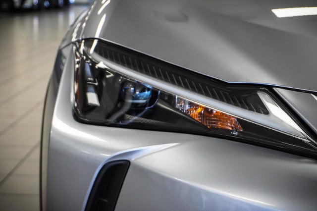 2025 Lexus UX 300h