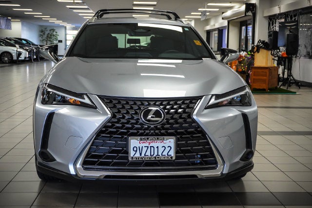 2025 Lexus UX 300h
