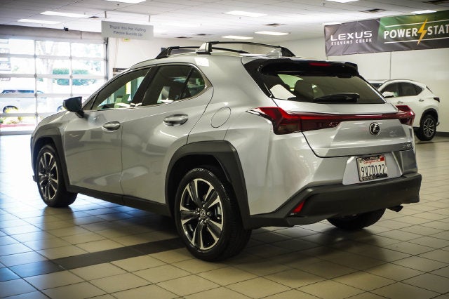 2025 Lexus UX 300h