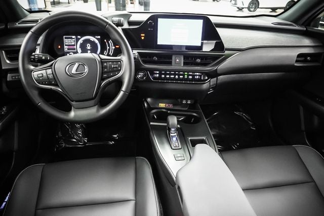 2025 Lexus UX 300h